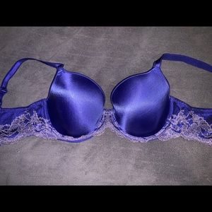 blue lace bra